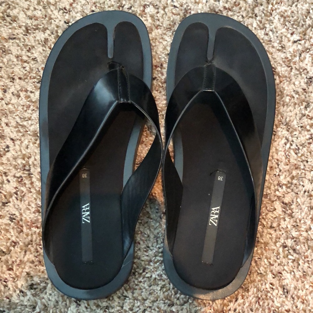 Zara | Black Minimalist Sandals Size 7.5/38 - Picture 3 of 8